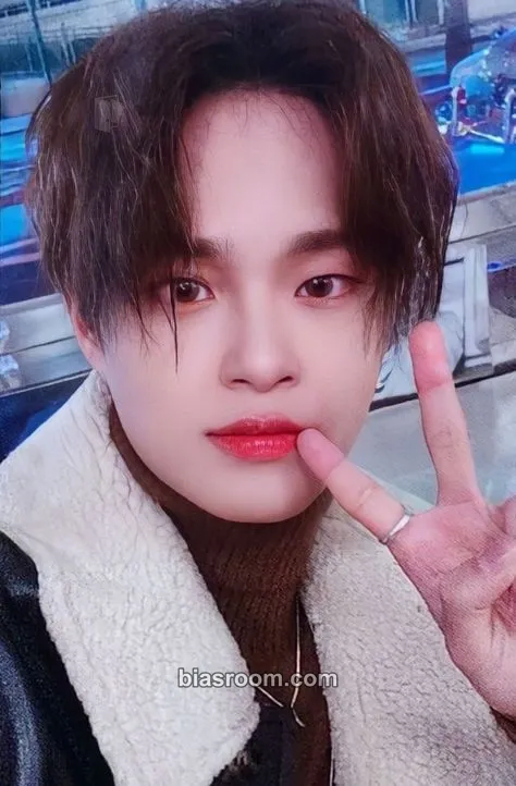 Daehwi SALUTE : A NEW HOPE Photocard - AB6IX - AB6IX K-pop photocard