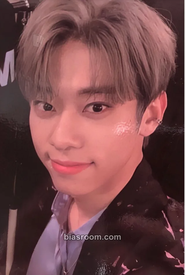AB6IX - Donghyun - B:COMPLETE Album broadcast gift