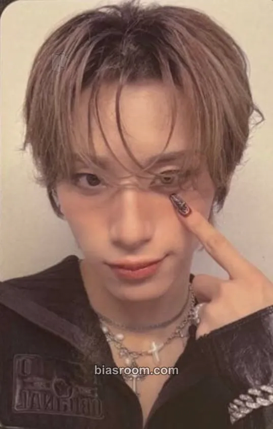 Haru CLOXE 2U 2ND FANMEETING Photocard - XLOV - XLOV K-pop photocard