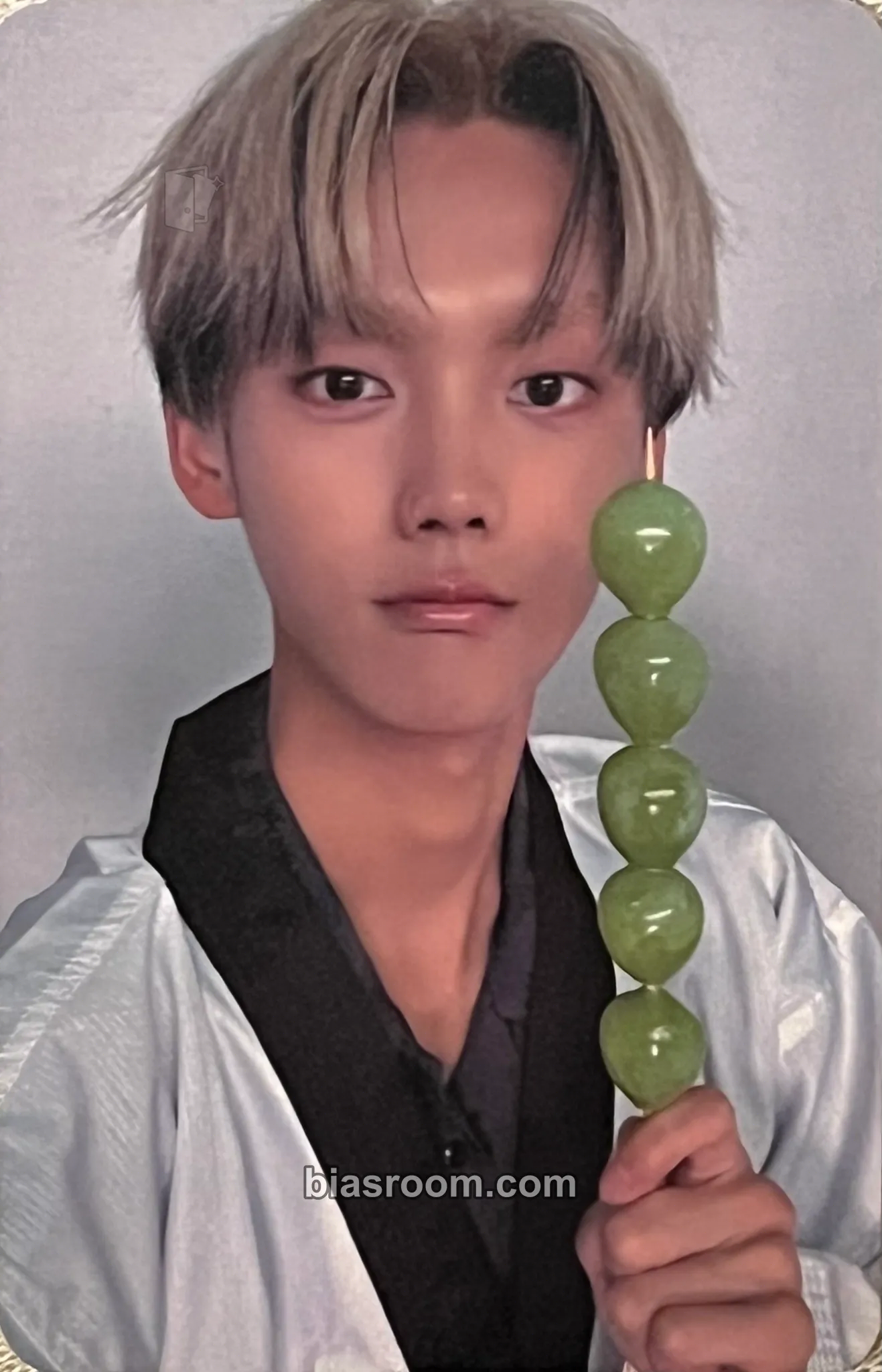 TAG ONE FACT Photocard - ONE PACT - ONE PACT K-pop photocard