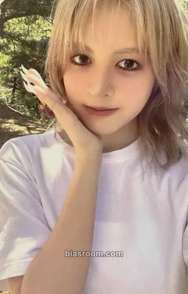 NMIXX - Lily - Fe3O4: STICK OUT Album album photocard nephelomancy version nemo version