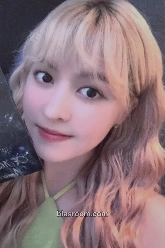 Lily A Midsummer’s NMIXX’s Dream Photocard - NMIXX - NMIXX K-pop photocard