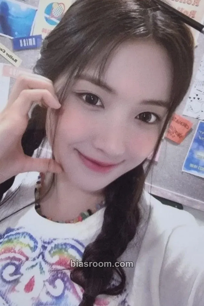 Jiwoo A Midsummer’s NMIXX’s Dream Photocard - NMIXX - NMIXX K-pop photocard