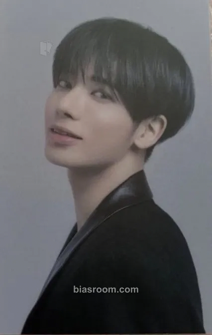 Taehyun Minisode 2: Thursday's Child Photocard - TOMORROW X TOGETHER - TOMORROW X TOGETHER K-pop photocard