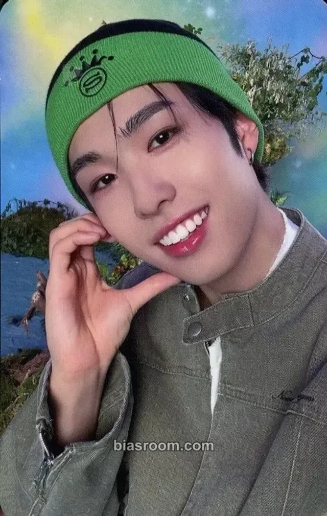 NEXZ - Hyui - Ride the Vibe (Japanese ver.) / Keep on Moving Album album photocard nex2y version