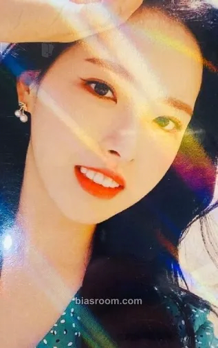HyeJu 2020 Summer Package: LOONA Island Photocard - LOONA - LOONA K-pop photocard