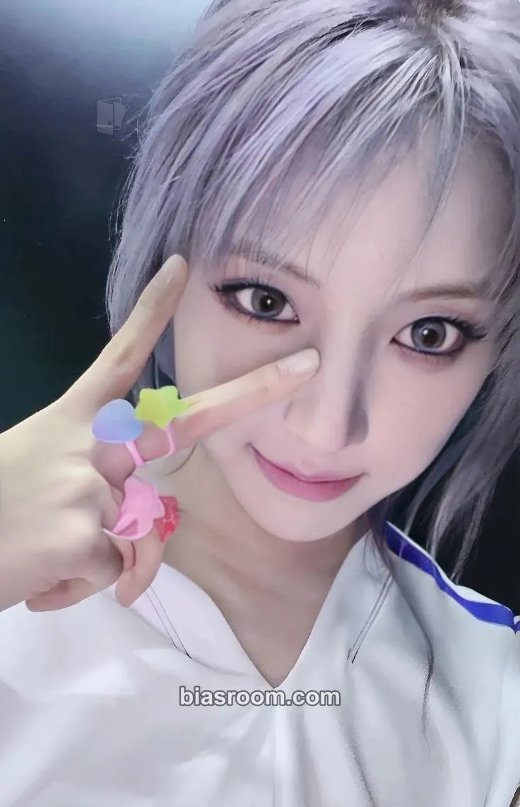 Jiwoo Fe3O4: FORWARD Photocard - NMIXX - NMIXX K-pop photocard