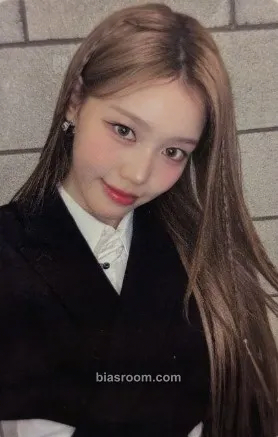 Jeong Saebi N/a Photocard - izna - izna K-pop photocard