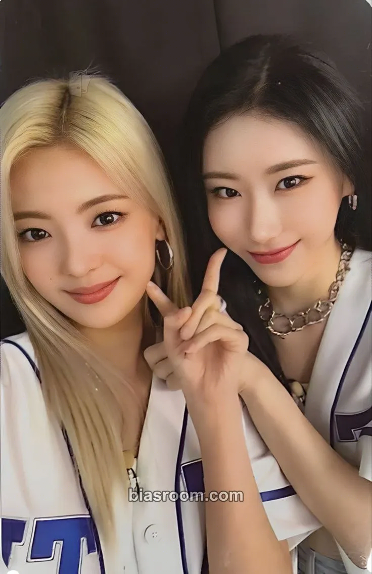 KILL MY DOUBT Photocard - ITZY - ITZY K-pop photocard