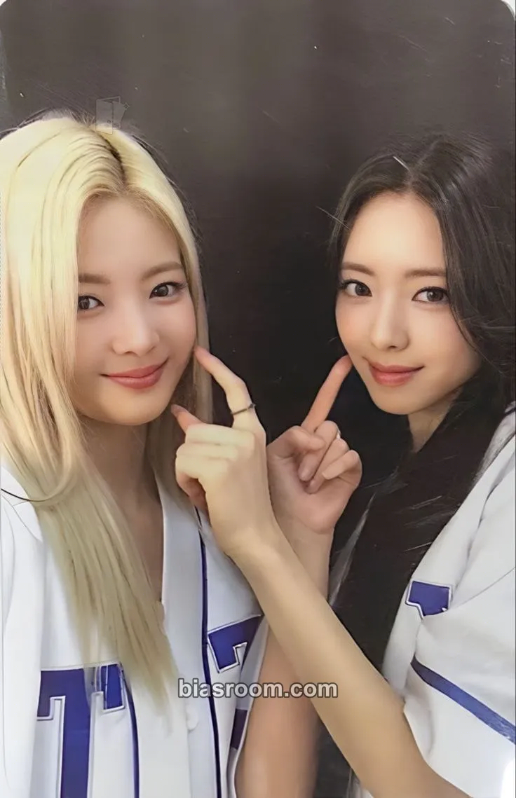 KILL MY DOUBT Photocard - ITZY - ITZY K-pop photocard