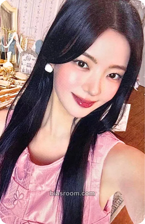 Lia Collector Photocard - ITZY - ITZY K-pop photocard
