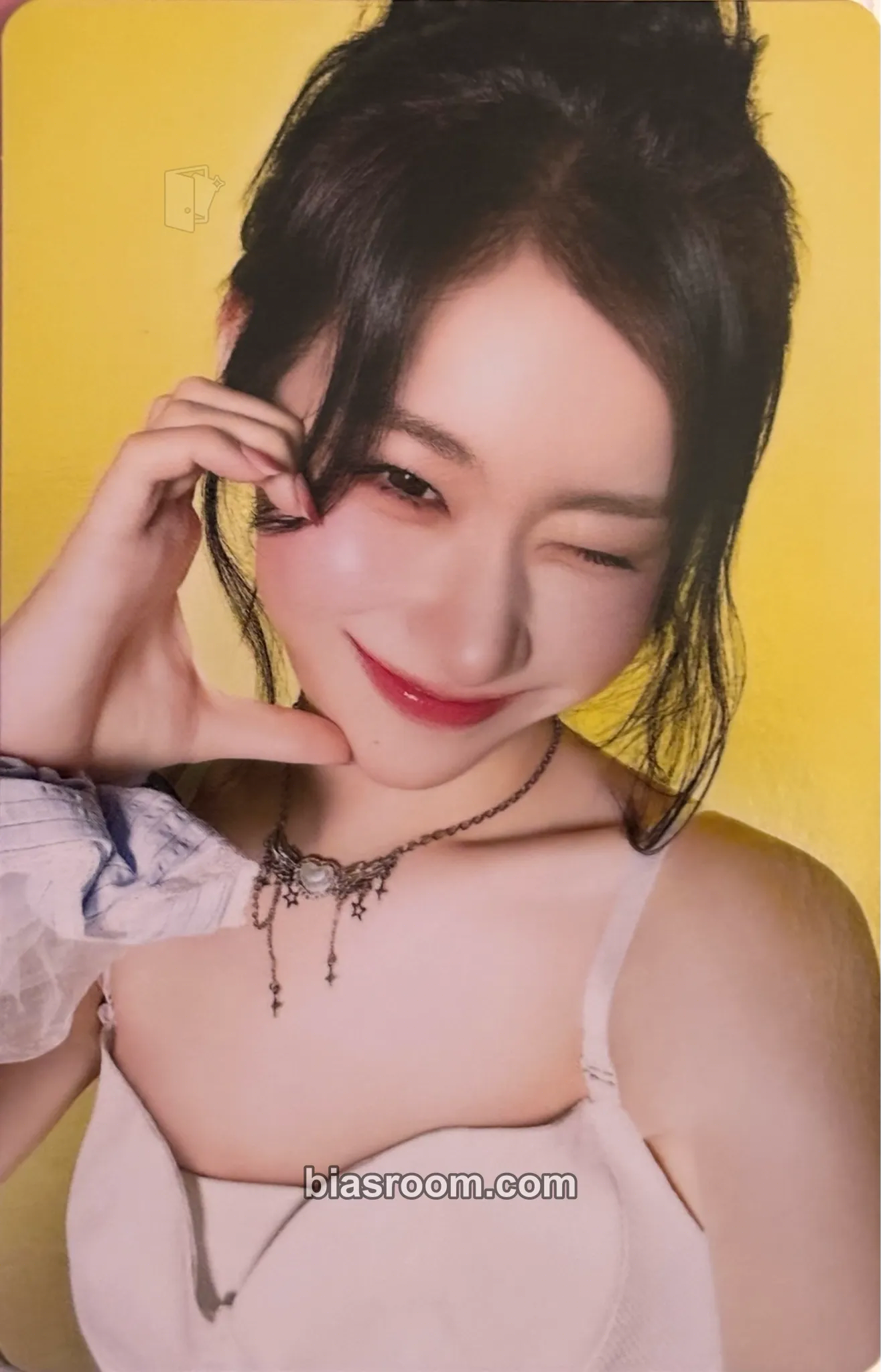 Chaeryeong Collector Photocard - ITZY - ITZY K-pop photocard