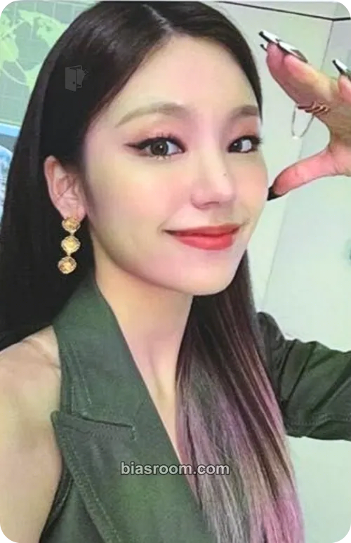 Yeji CHECKMATE Photocard - ITZY - ITZY K-pop photocard