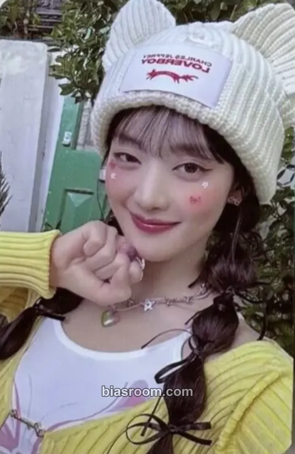 Minnie Minnie x Mediheal Photocard - i-dle - i-dle K-pop photocard