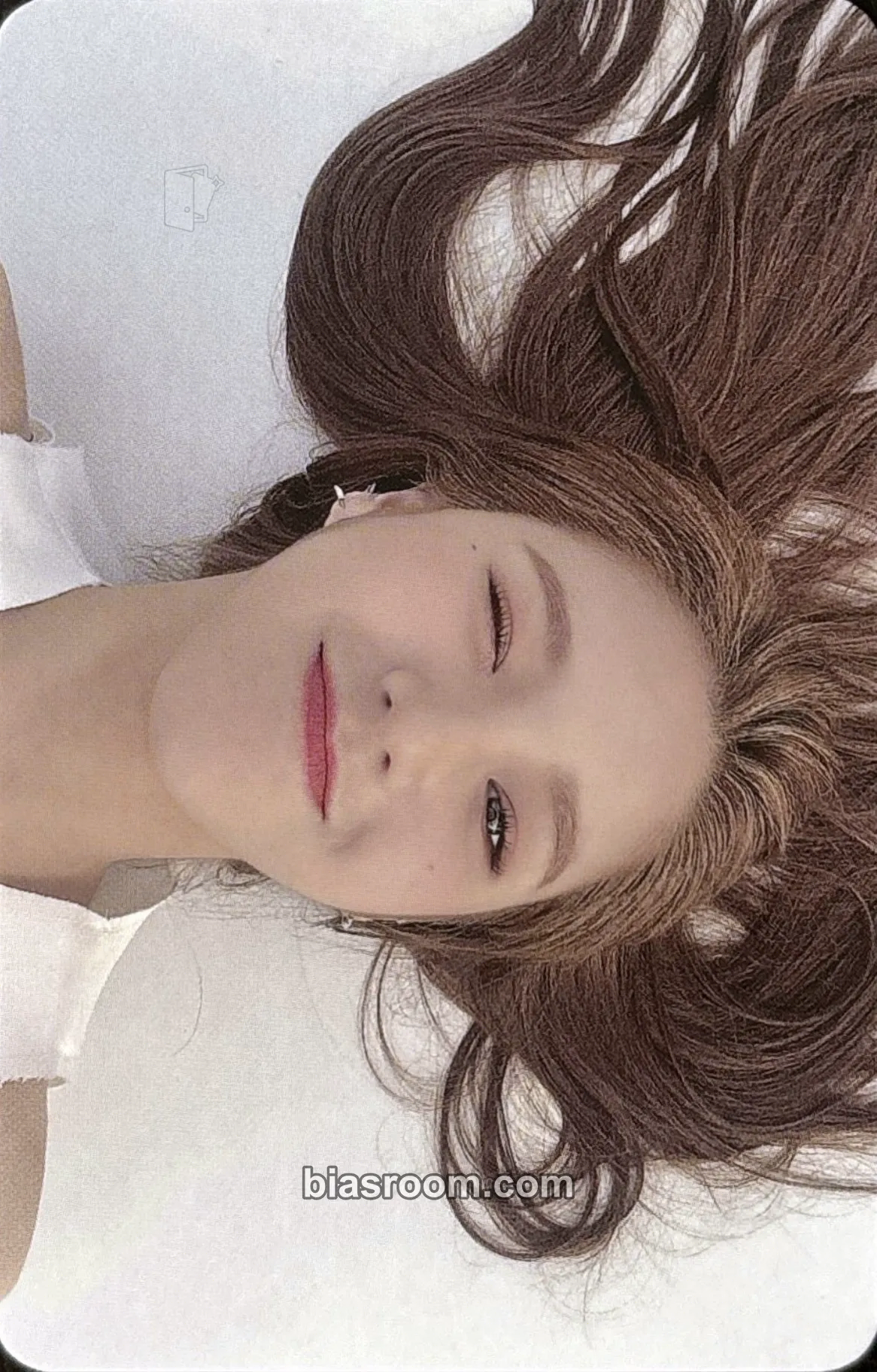 HeeJin 2021 Season's Greetings Photocard - LOONA - LOONA K-pop photocard
