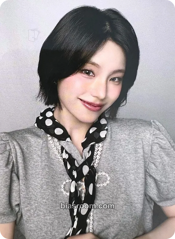 Yeji Collector Photocard - ITZY - ITZY K-pop photocard