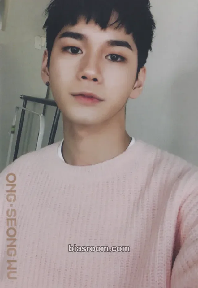 Wanna One - Seongwu - 0+1=1 (I Promise You) Album day version