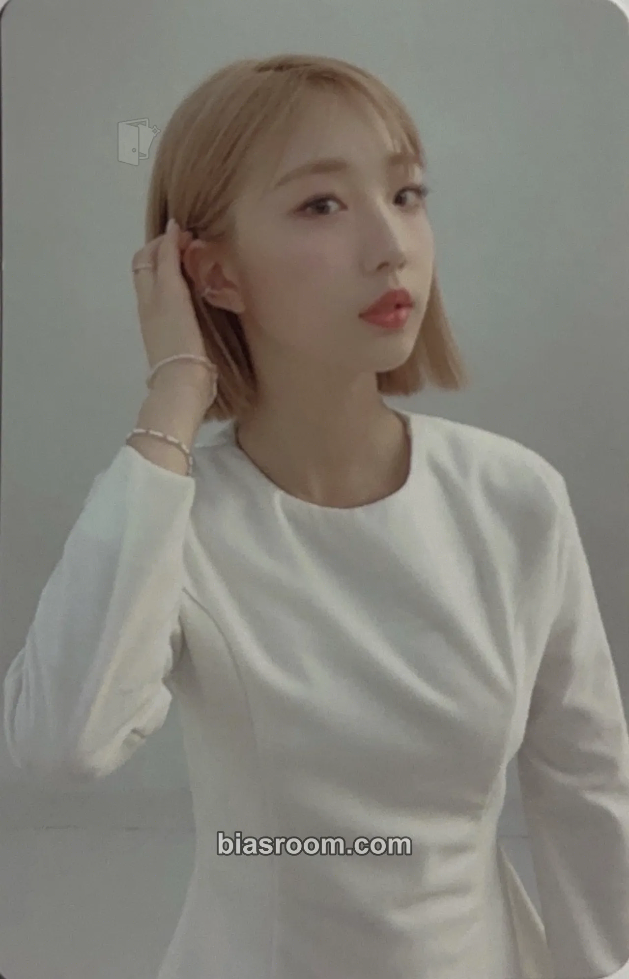 YeoJin 2021 Season's Greetings Photocard - LOONA - LOONA K-pop photocard