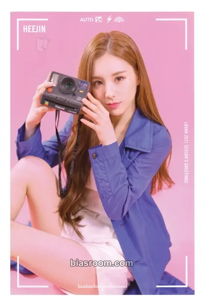 HeeJin 2021 Season's Greetings Photocard - LOONA - LOONA K-pop photocard