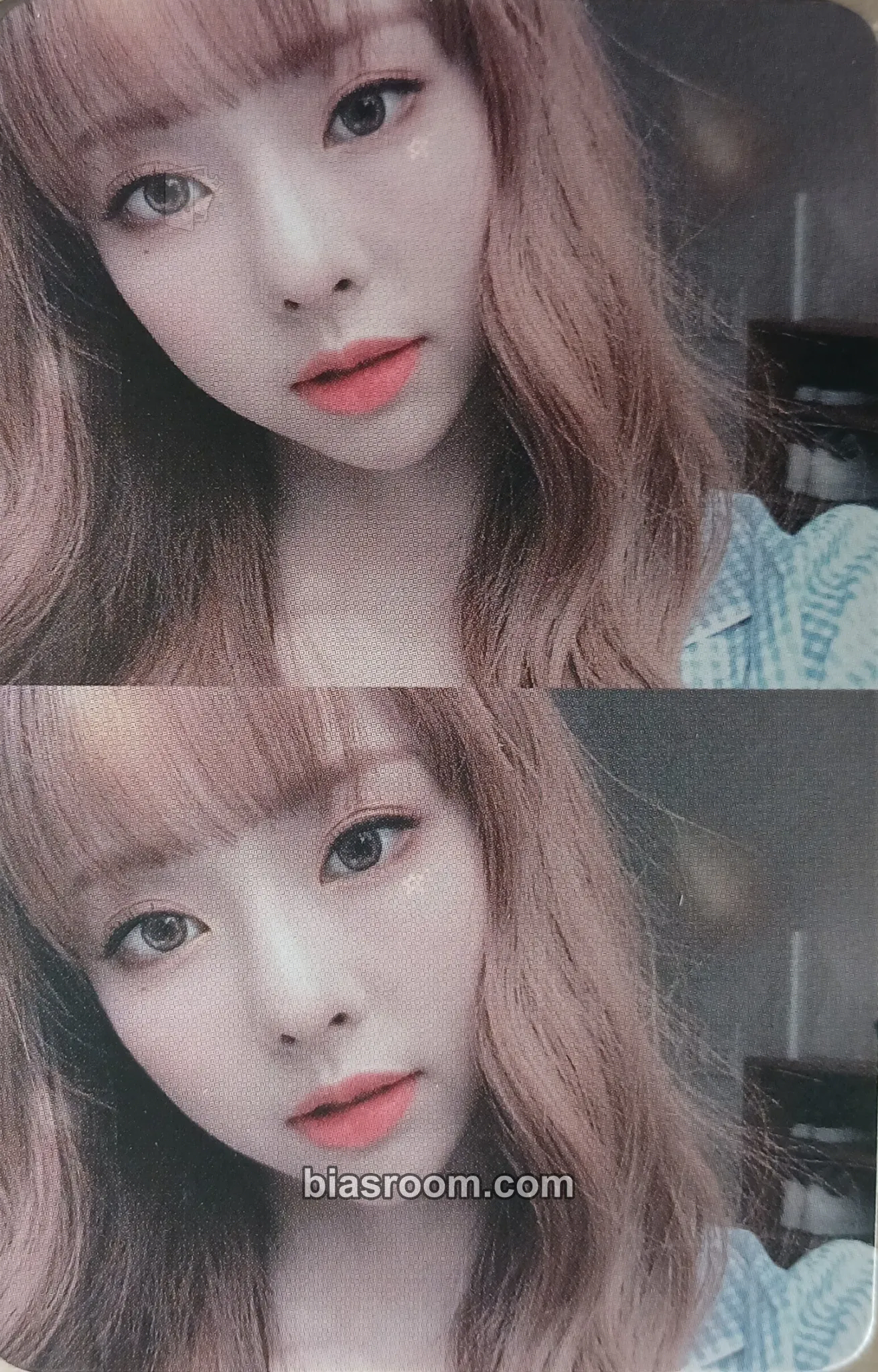 ViVi 2020 Season's Greetings Photocard - LOONA - LOONA K-pop photocard