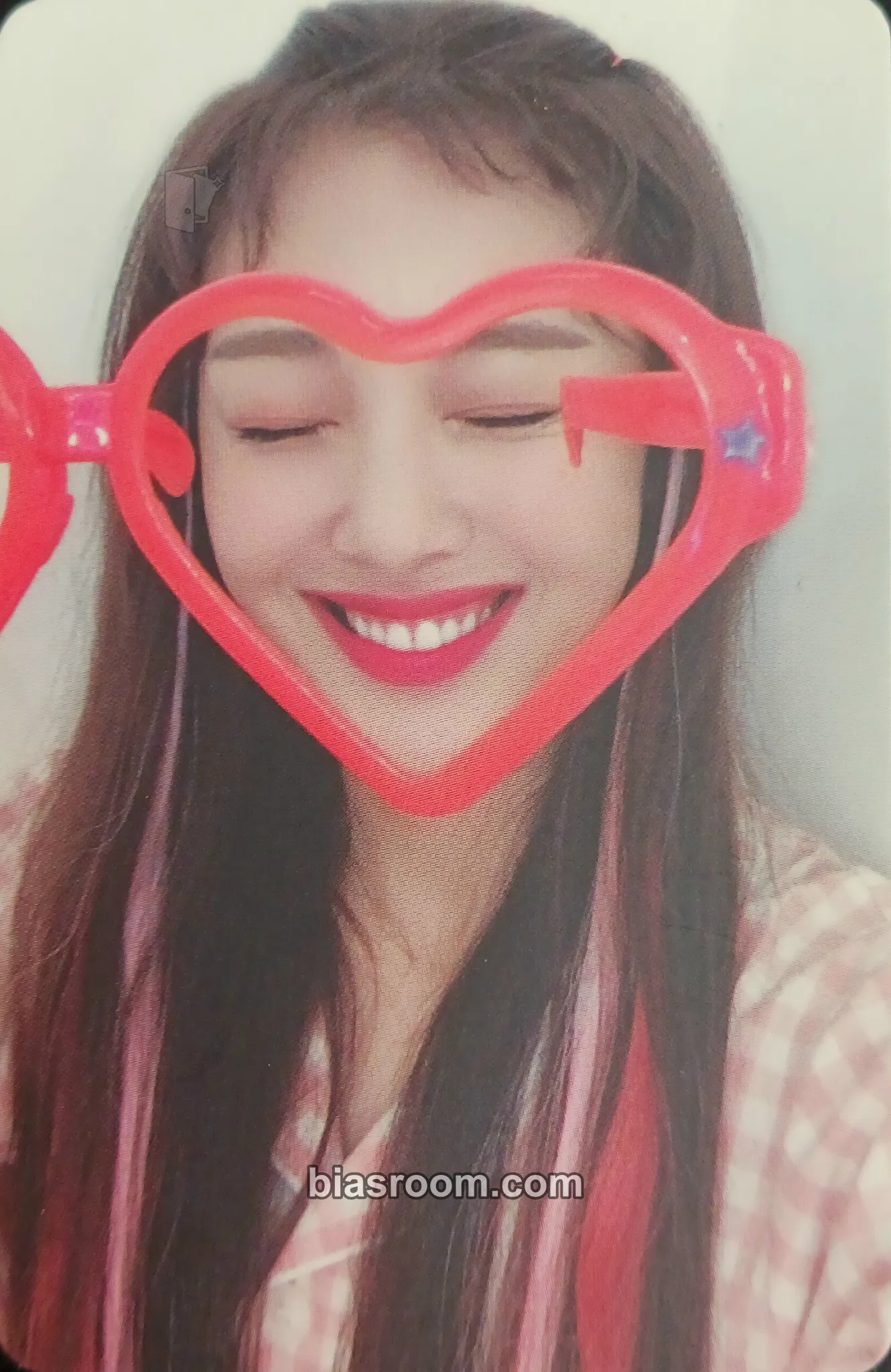 Yves 2020 Season's Greetings Photocard - LOONA - LOONA K-pop photocard
