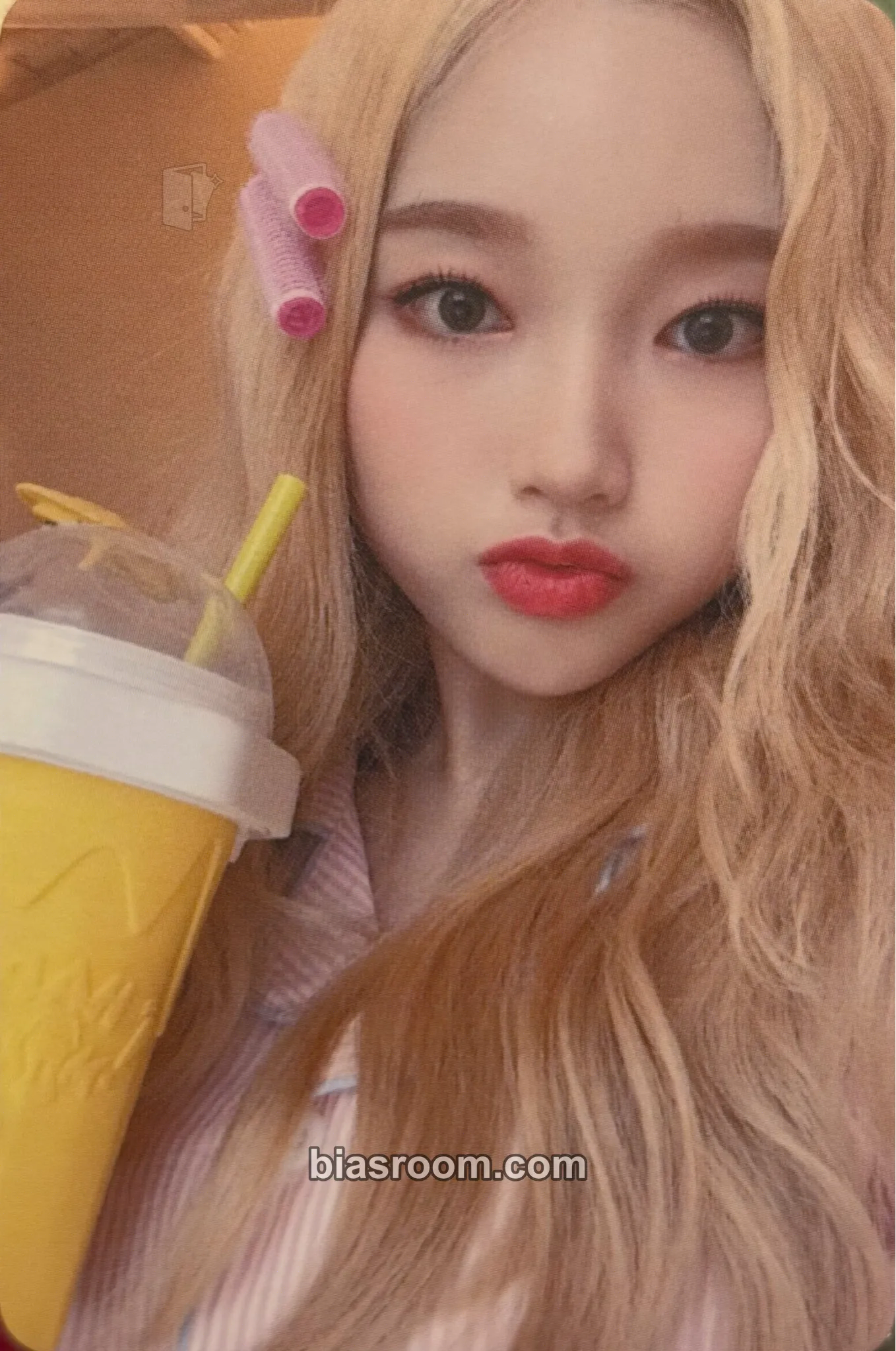 Go Won 2020 Season's Greetings Photocard - LOONA - LOONA K-pop photocard