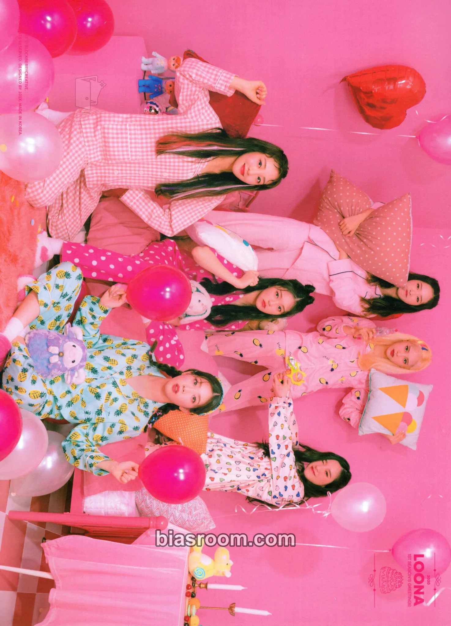 2020 Season's Greetings Photocard - LOONA - LOONA K-pop photocard
