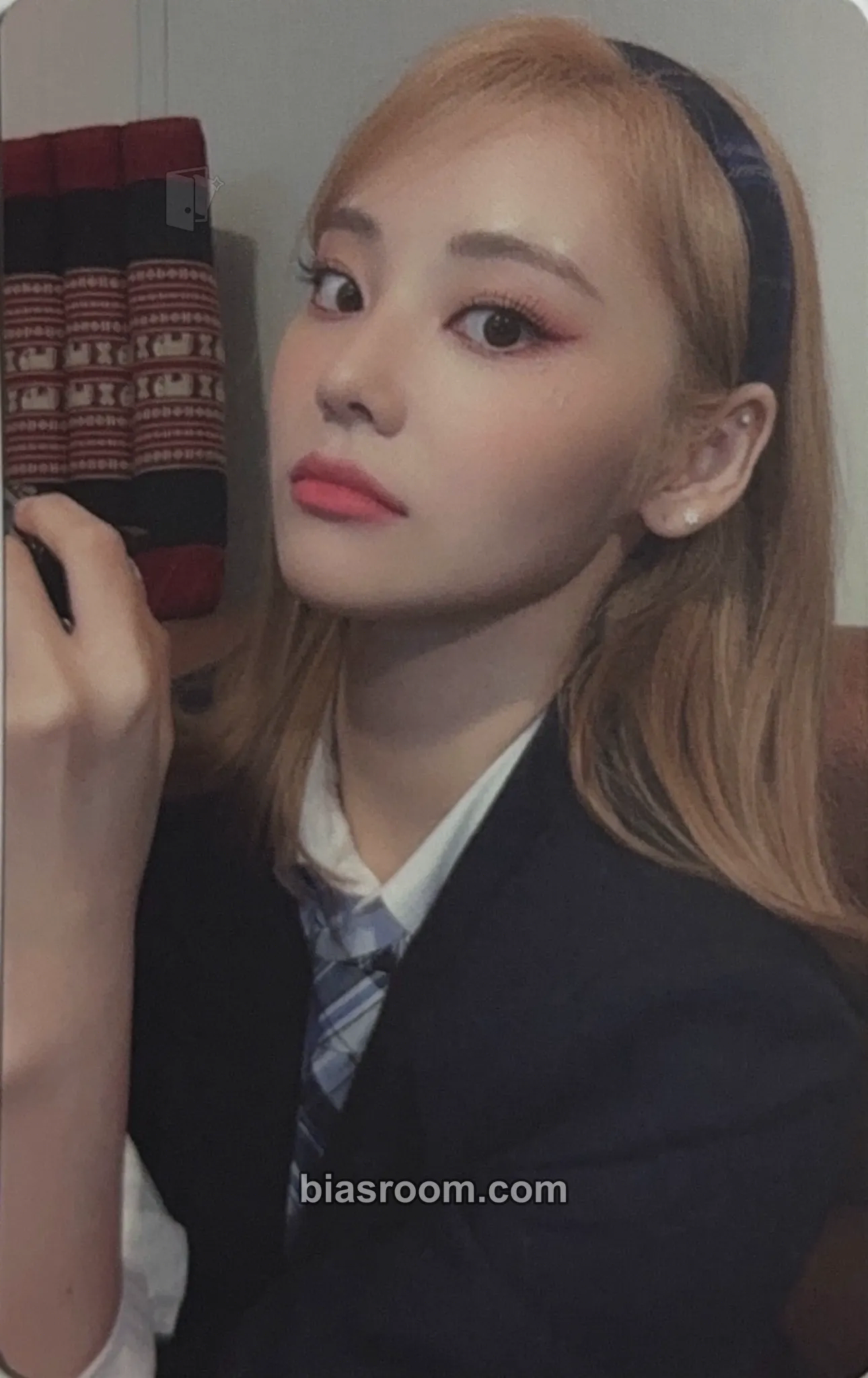 JinSoul 2022 Season's Greetings Photocard - LOONA - LOONA K-pop photocard
