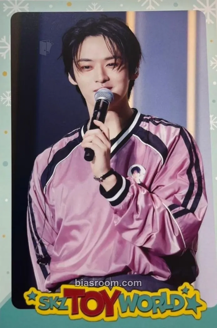 Lee Know SKZ Toy World Blu-Ray Photocard - Stray Kids - Stray Kids K-pop photocard