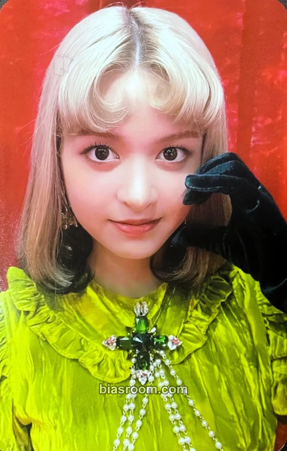 Lily ENTWURF Photocard - NMIXX - NMIXX K-pop photocard