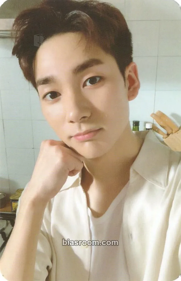 Aron The Table Photocard - NU'EST - NU'EST K-pop photocard