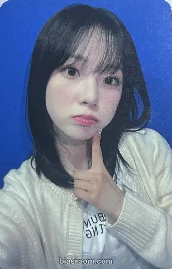 Yujin 2nd Debut Anniversary Cafe Photocard - Kep1er - Kep1er K-pop photocard