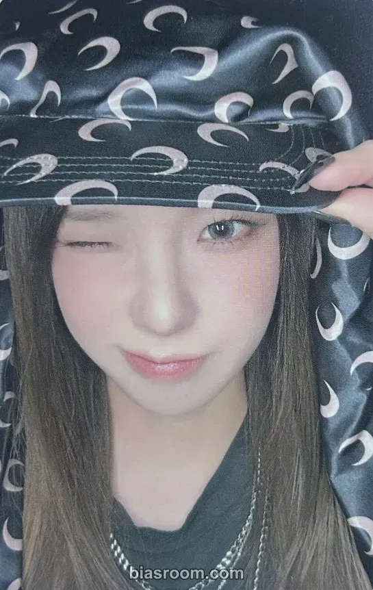 Yujin Against The World Photocard - Kep1er - Kep1er K-pop photocard