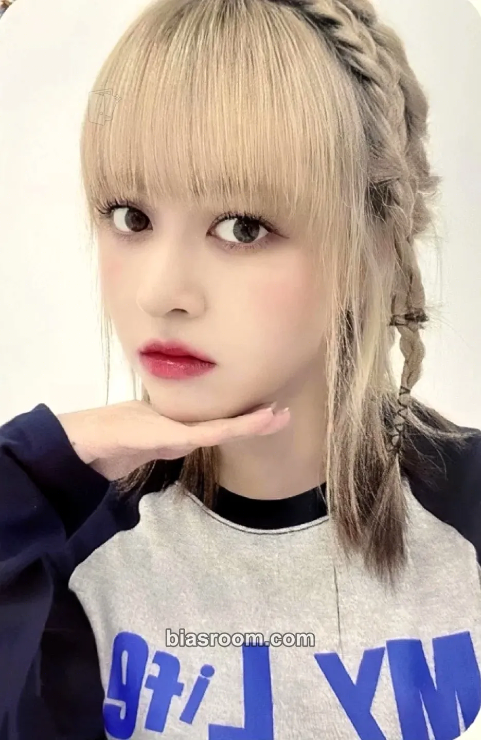 Lily ENTWURF Photocard - NMIXX - NMIXX K-pop photocard