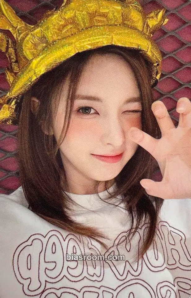 Bae A Midsummer’s NMIXX’s Dream Photocard - NMIXX - NMIXX K-pop photocard