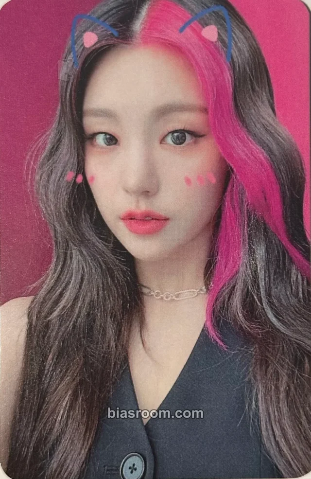 ITZY - Yeji - Crazy in Love Album withdrama