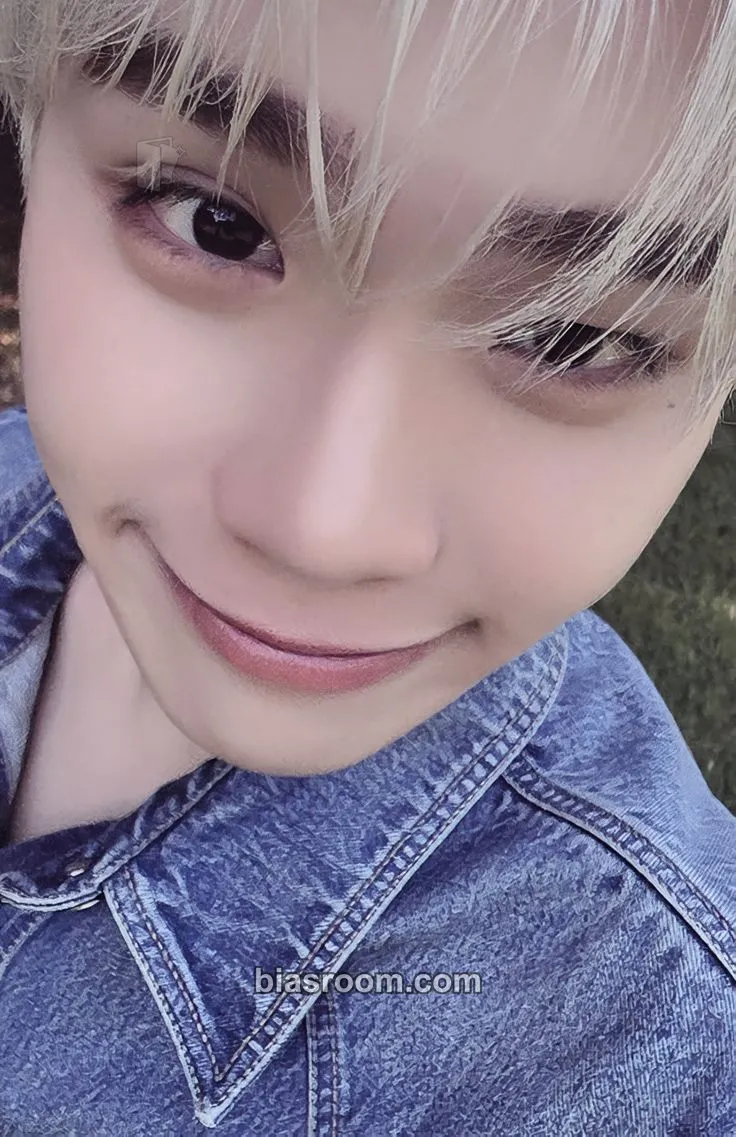 Taerae Never Say Never Photocard - ZEROBASEONE - ZEROBASEONE K-pop photocard