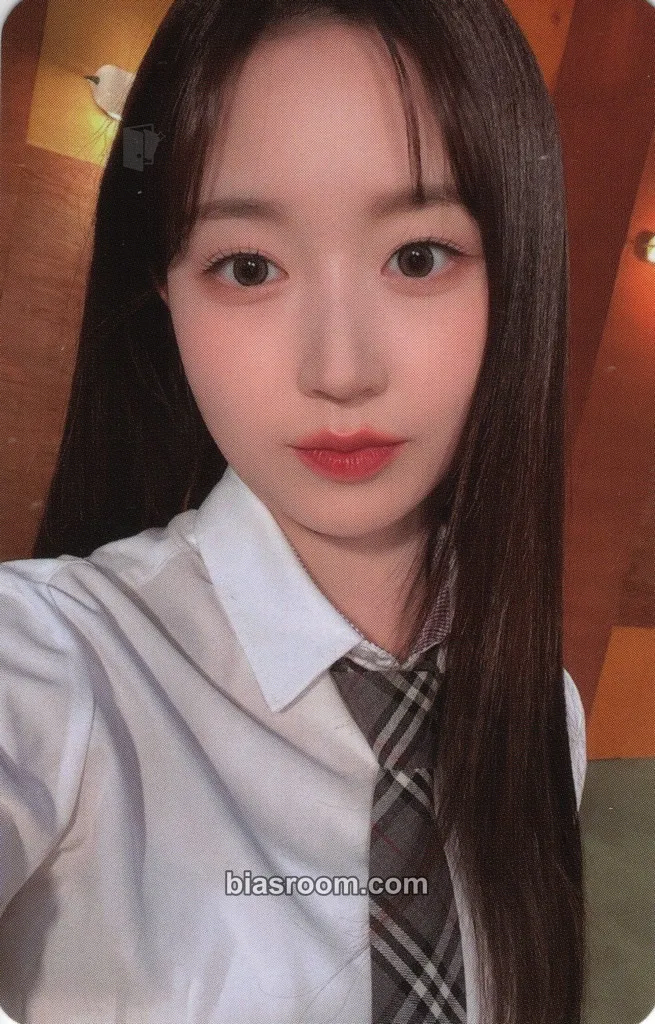 Haewon NSWER 1st Generation - Qualified Photocard - NMIXX - NMIXX K-pop photocard