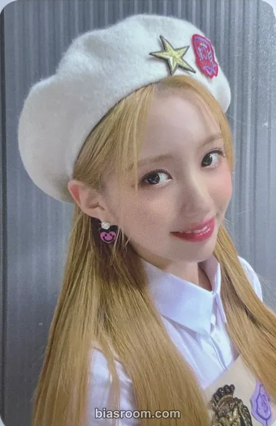 Yeseo DOUBLAST Photocard - Kep1er - Kep1er K-pop photocard
