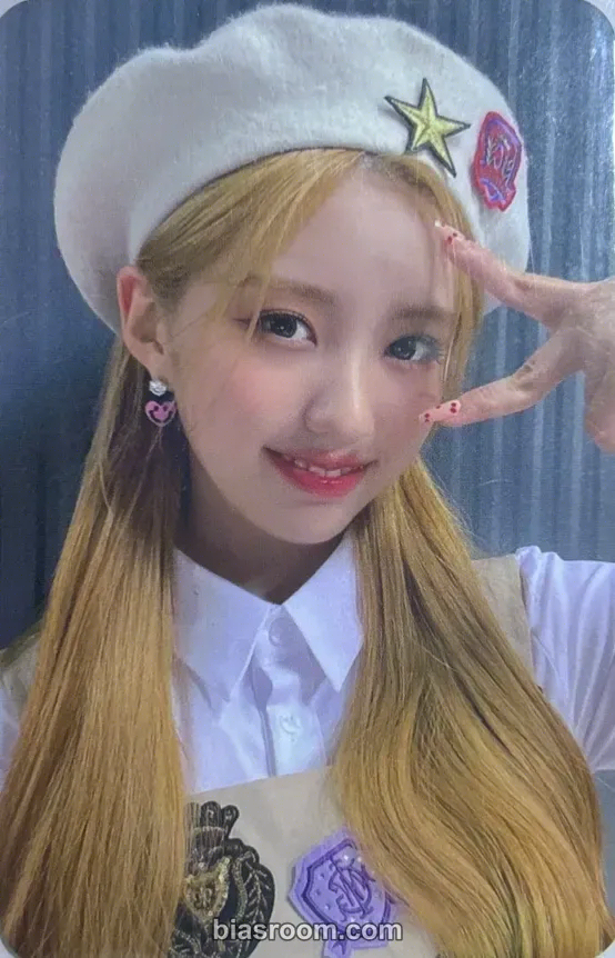 Yeseo DOUBLAST Photocard - Kep1er - Kep1er K-pop photocard