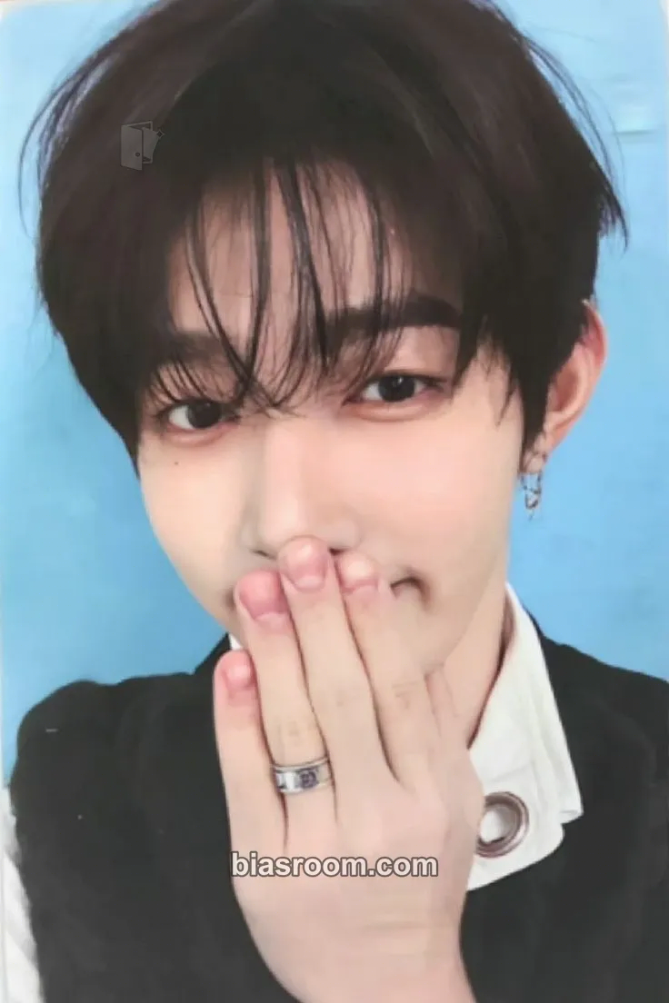 Hao Blue Paradise Photocard - ZEROBASEONE - ZEROBASEONE K-pop photocard