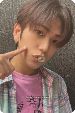 Anthonny Flare Photocard - TOZ - TOZ K-pop photocard