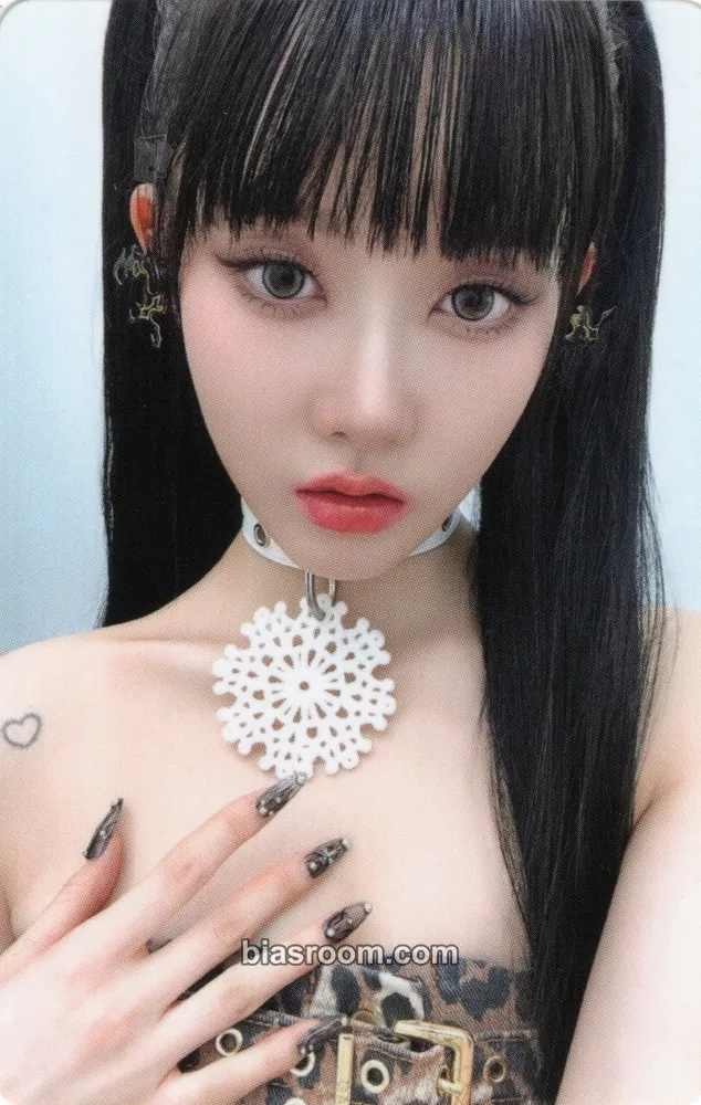 Sieun Metamorphic Photocard - STAYC - STAYC K-pop photocard