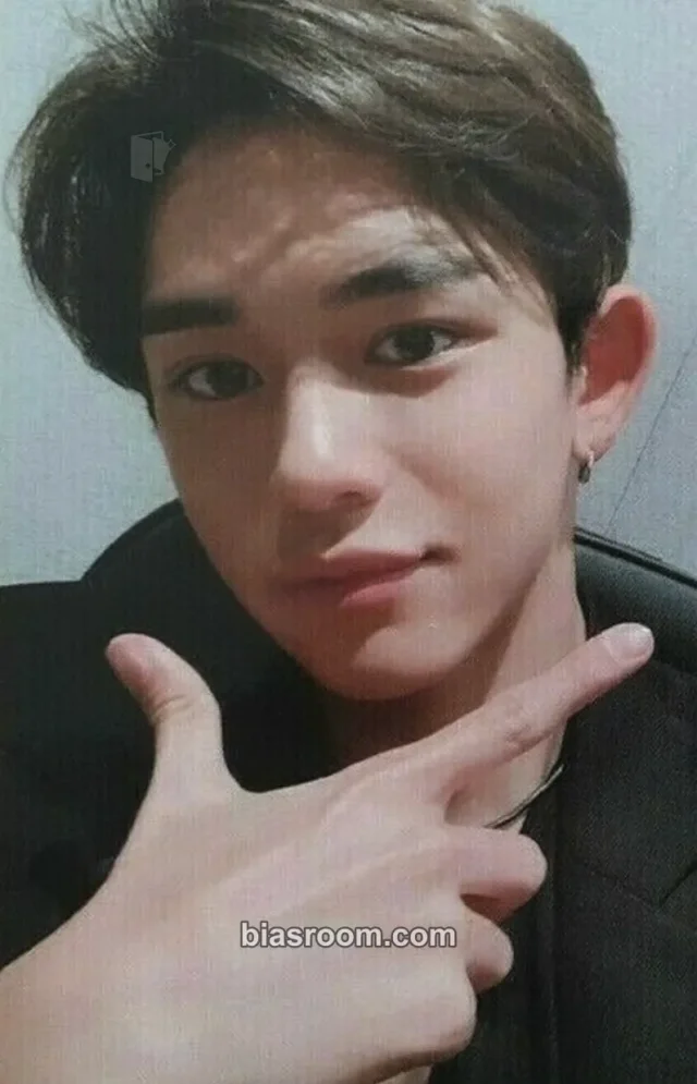 SuperM - Lucas - SuperM Album album photocard korea edition