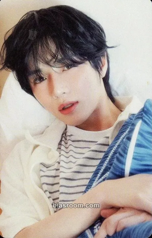 Beomgyu Summer Together Photocard - TOMORROW X TOGETHER - TOMORROW X TOGETHER K-pop photocard