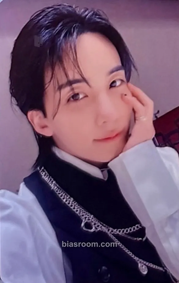 Jeonghan 17 IS RIGHT HERE Photocard - SEVENTEEN - SEVENTEEN K-pop photocard