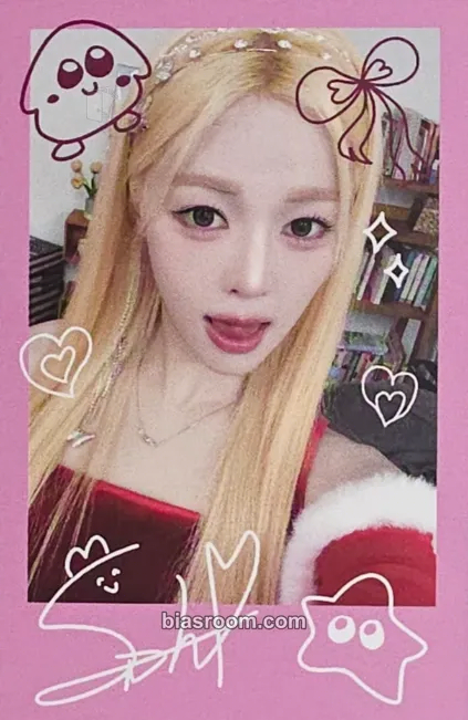 Dahyun Beyond Beauty Photocard - tripleS - tripleS K-pop photocard