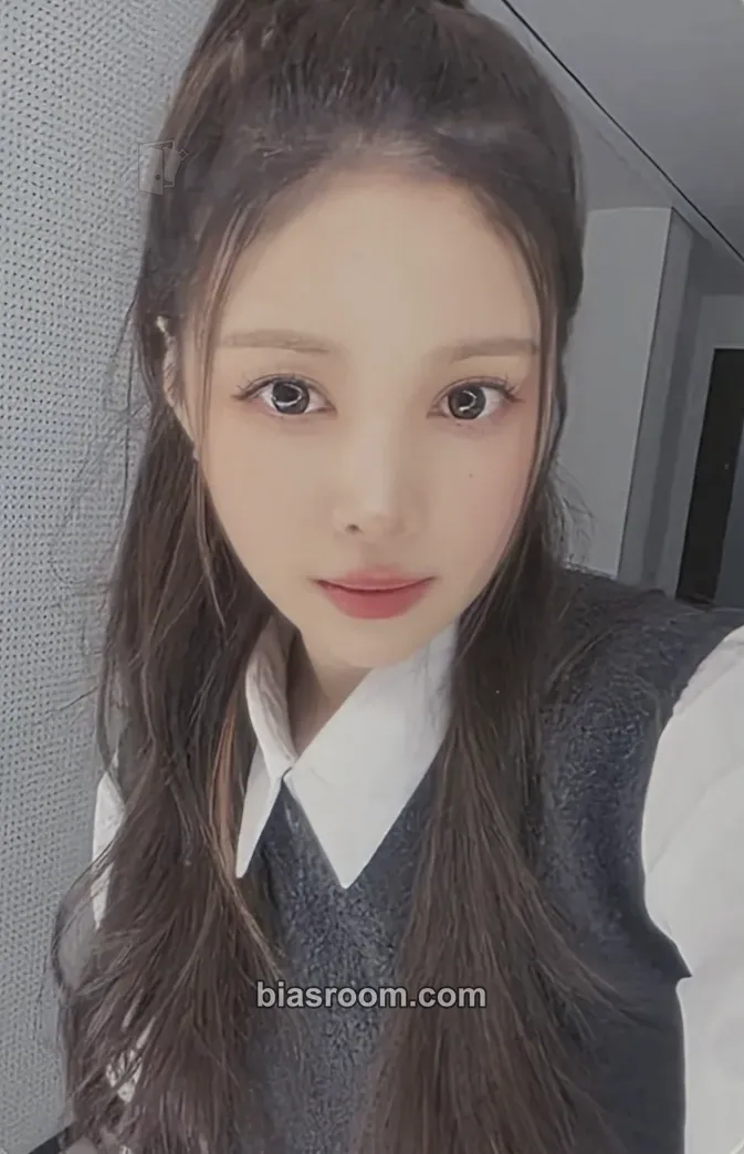 Han Chaehee School Rush Photocard - UDTT - UDTT K-pop photocard