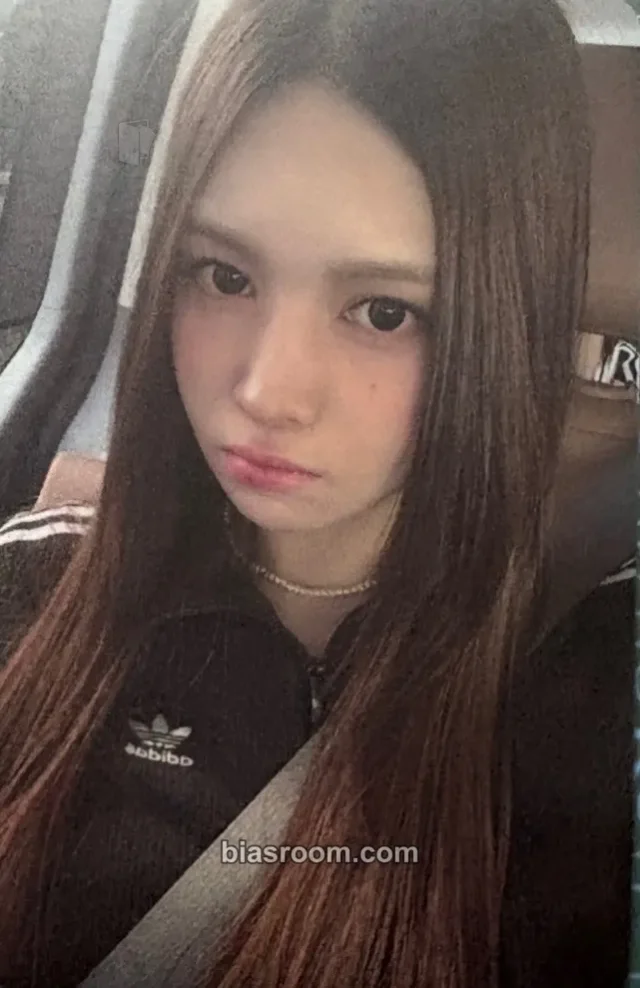 UDTT - Han Chaehee  - School Rush Album jj muze pob (pre-order benefit)