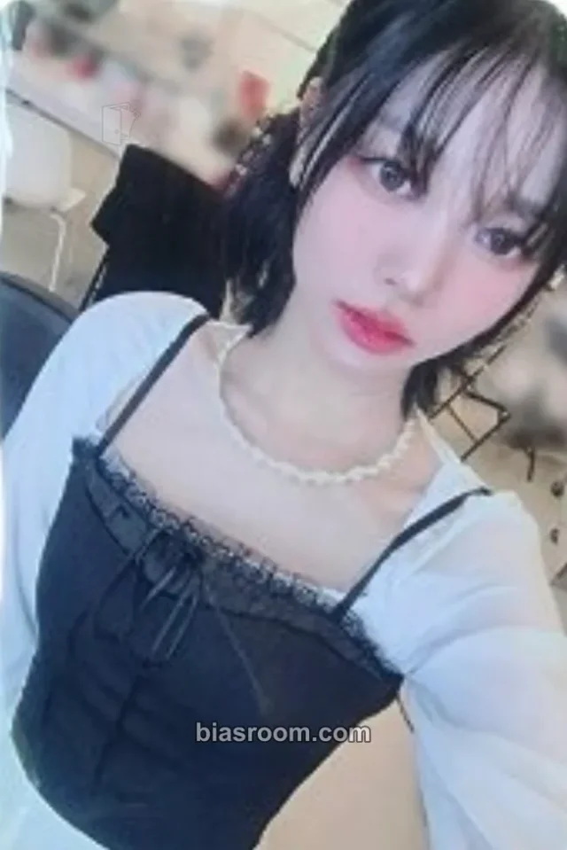 UDTT - Kwon Yejin - School Rush Album broadcast gift
